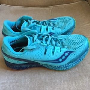 Saucony Freedom ISO Running Shoes